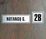 Namo numeriukas ir gatves pavadinimo lentele